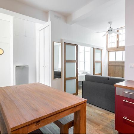 פריז Suite Du Lion/Ac Historic Flat, Marais, 4-5 Guests מראה חיצוני תמונה